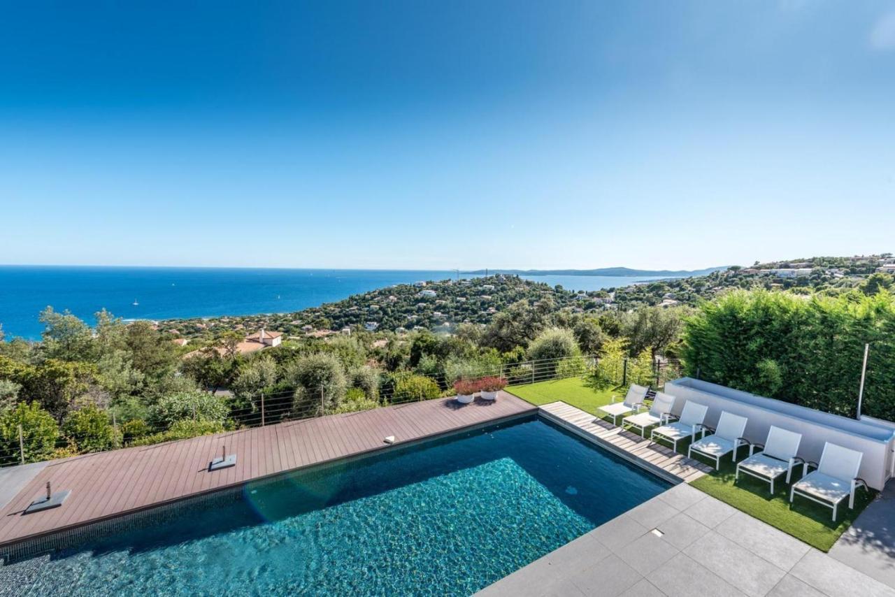 Vue Panoramique Sur La Baie De St Tropez Villa Les Issambres Exteriör bild