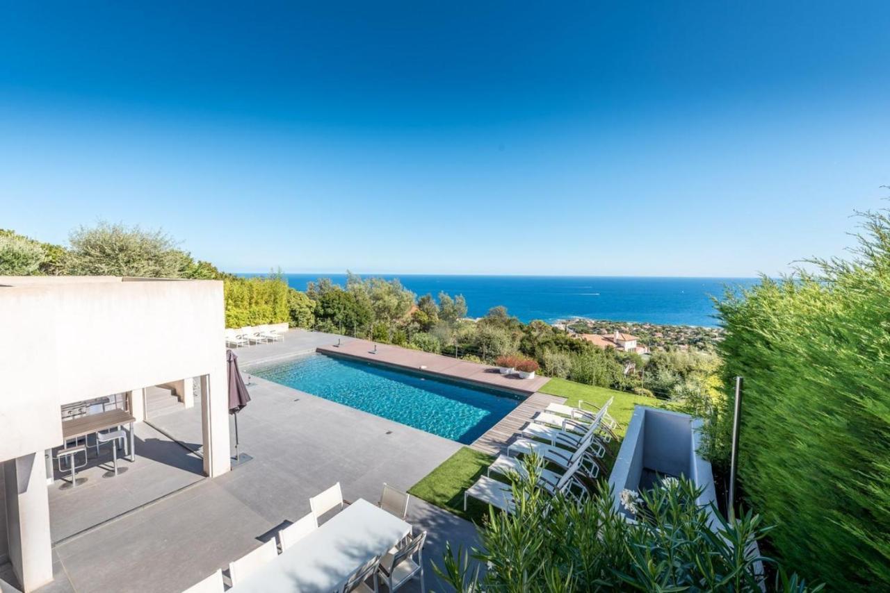 Vue Panoramique Sur La Baie De St Tropez Villa Les Issambres Exteriör bild