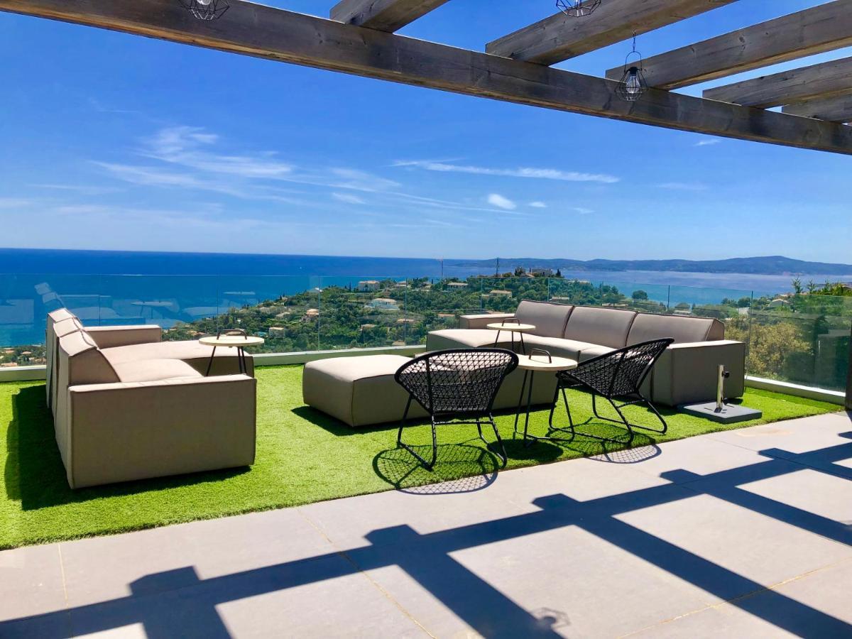 Vue Panoramique Sur La Baie De St Tropez Villa Les Issambres Exteriör bild